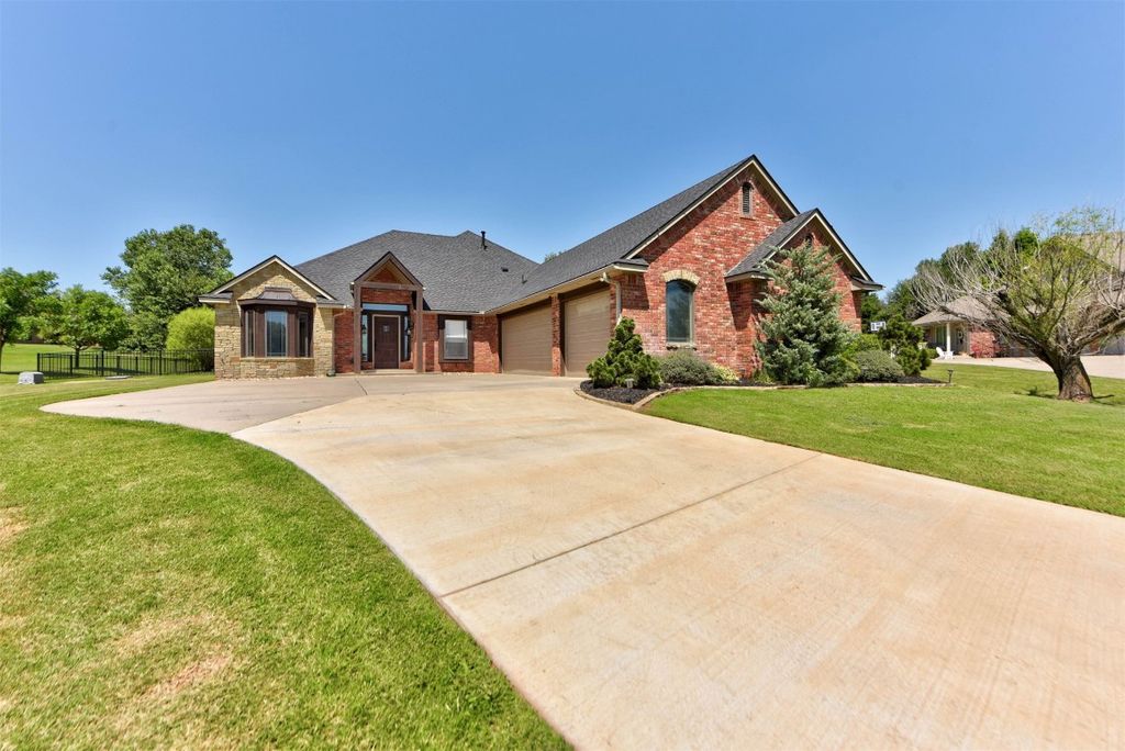 5415 Mystic Place, Oklahoma City, OK 73150