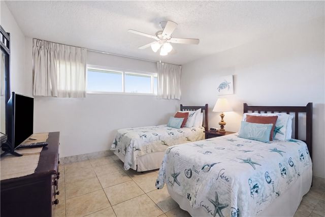 15340 Leeward Dr 303, Corpus Christi, TX 78418