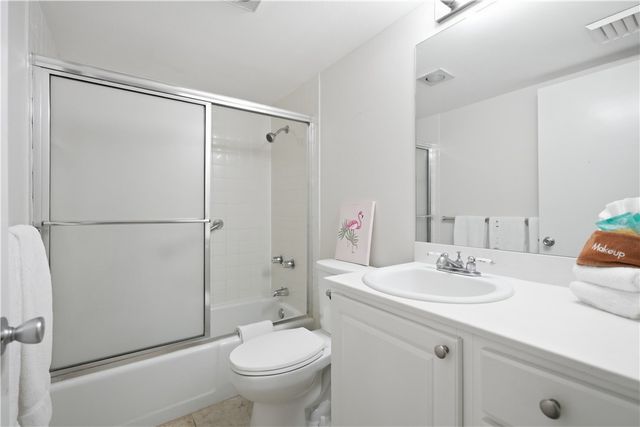 15340 Leeward Dr 303, Corpus Christi, TX 78418