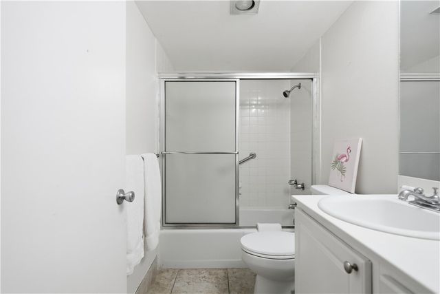 15340 Leeward Dr 303, Corpus Christi, TX 78418