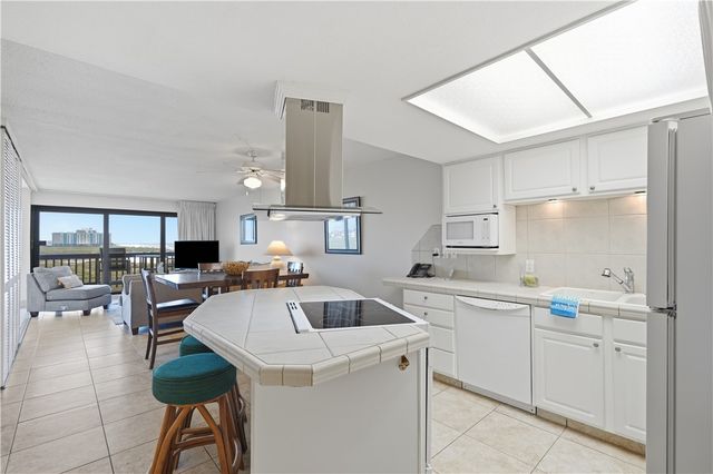 15340 Leeward Dr 303, Corpus Christi, TX 78418
