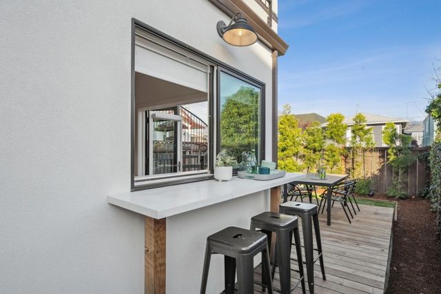 1609 Kains Ave, Berkeley, CA 94702