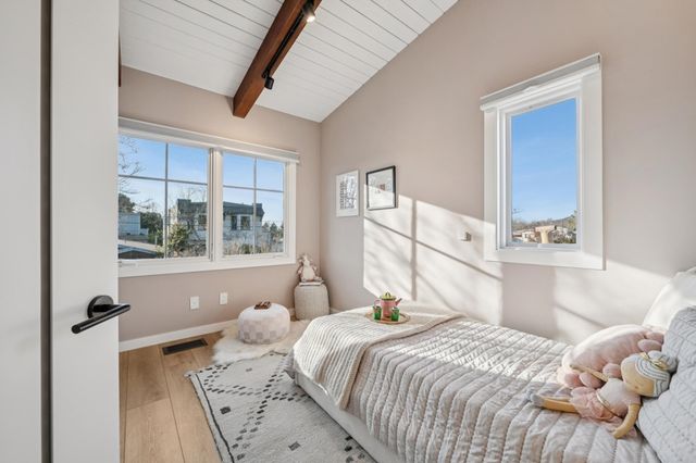 1609 Kains Ave, Berkeley, CA 94702