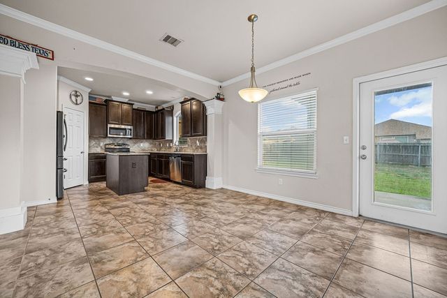 2201 Mangrove, Portland, TX 78374