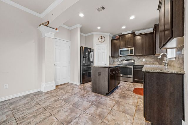 2201 Mangrove, Portland, TX 78374