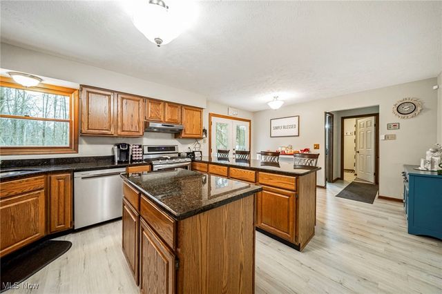 13340 Auburn Road, Chardon, OH 44024