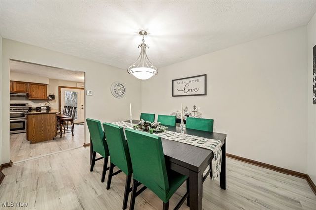 13340 Auburn Road, Chardon, OH 44024