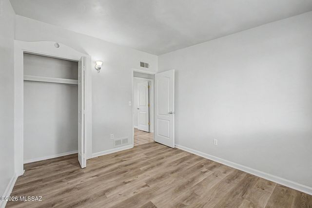 2742 W Dakota Street, Tucson, AZ 85746
