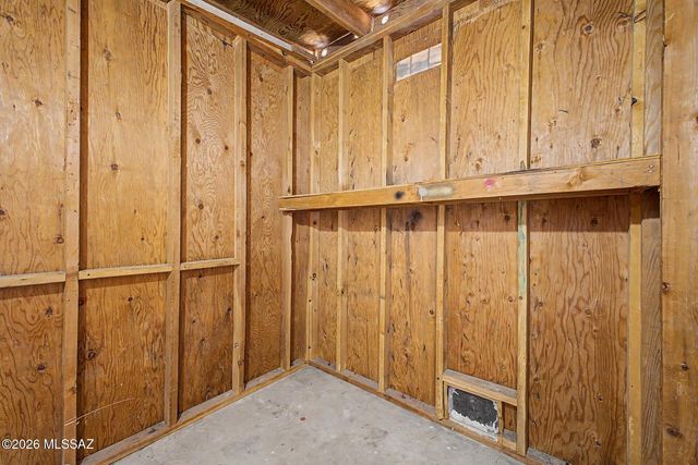 2742 W Dakota Street, Tucson, AZ 85746