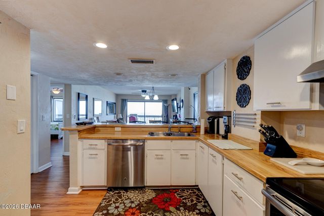 1513 Ocean Shore Blvd Apt E9, Ormond Beach, FL 32176