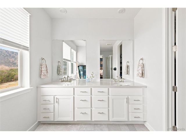 15736 W Girard Ave, Morrison, CO 80465