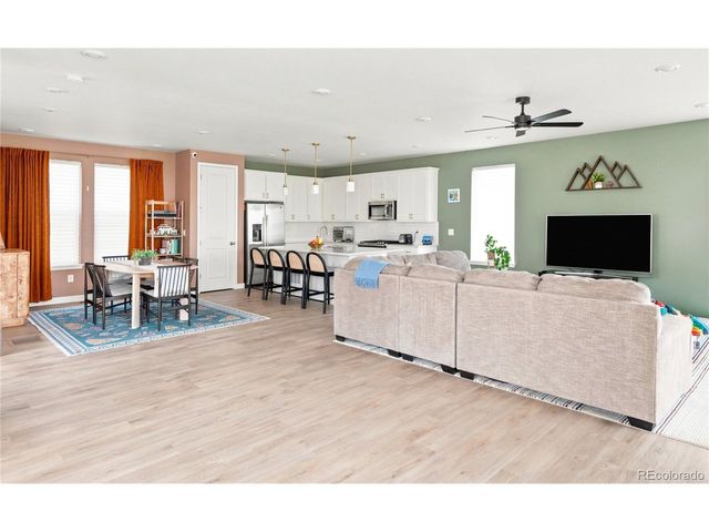 15736 W Girard Ave, Morrison, CO 80465