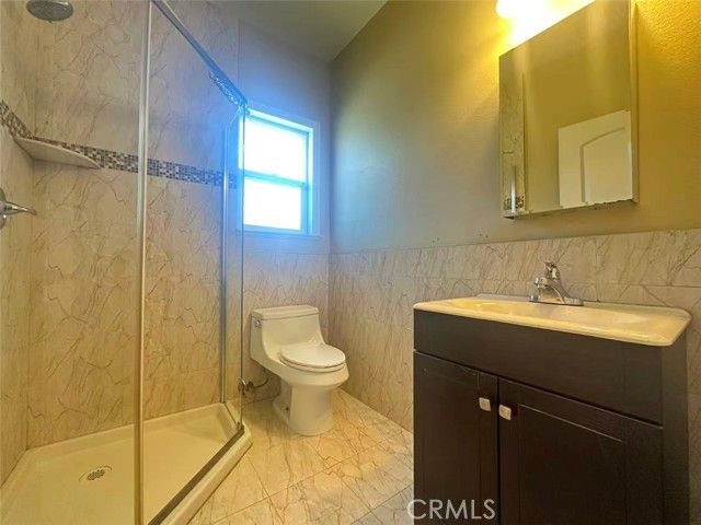 58 S Altadena Dr, Pasadena, CA 91107