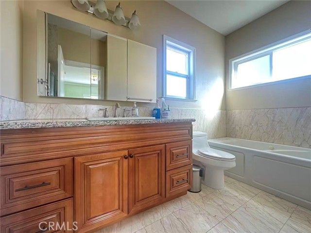 58 S Altadena Dr, Pasadena, CA 91107