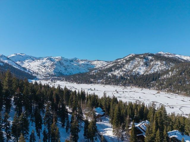 381 Sierra Crest Trail, Olympic Valley, CA 96146