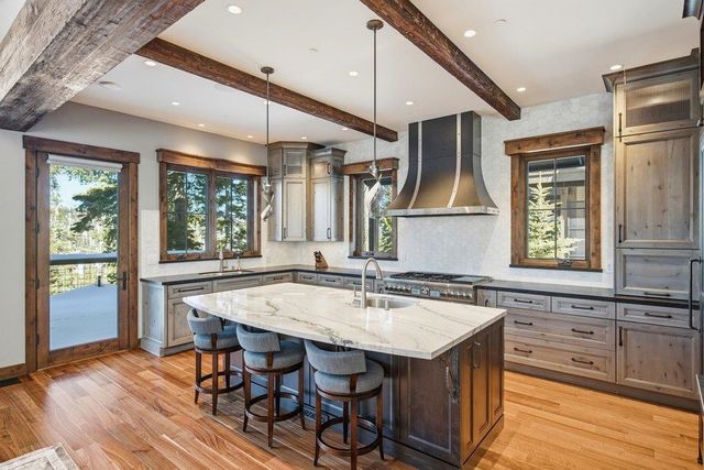 381 Sierra Crest Trail, Olympic Valley, CA 96146