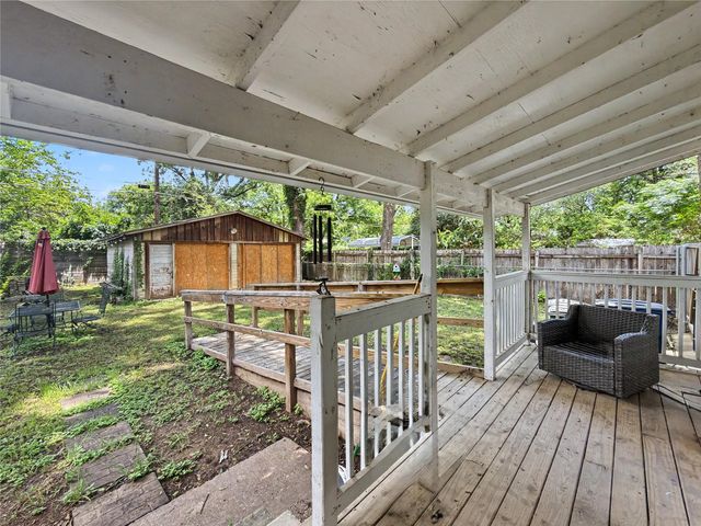 2506 E Cesar Chavez ST, Austin, TX 78702