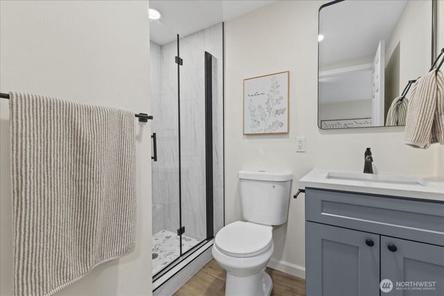 135 117th Street S, Tacoma, WA 98444