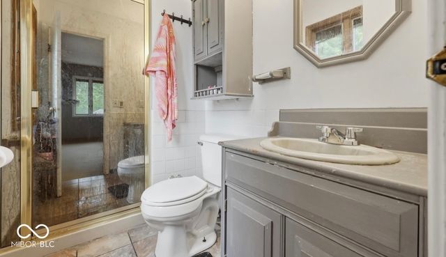 2620 N Richard Drive, Shelbyville, IN 46176