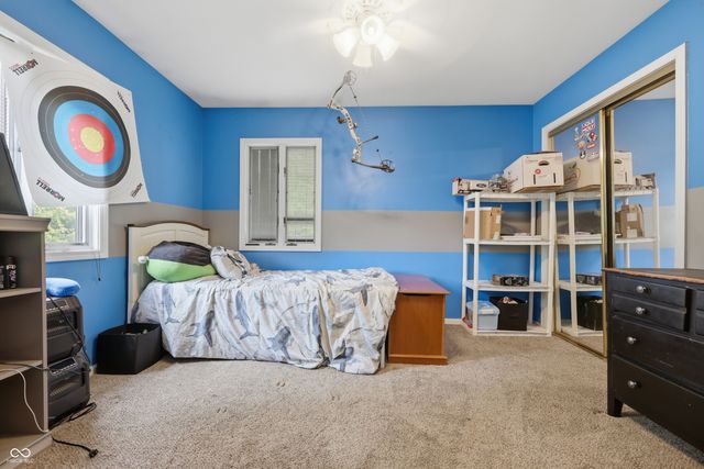 2620 N Richard Drive, Shelbyville, IN 46176