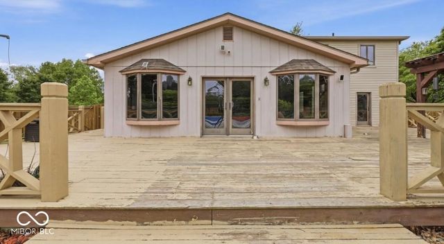 2620 N Richard Drive, Shelbyville, IN 46176