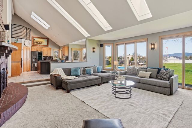 18505 E 4th Ave, Spokane Valley, WA 99016