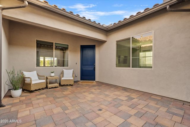 4823 W FLAT IRON Court, Queen Creek, AZ 85144