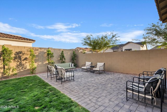 4823 W FLAT IRON Court, Queen Creek, AZ 85144