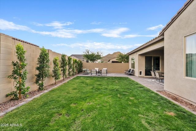4823 W FLAT IRON Court, Queen Creek, AZ 85144