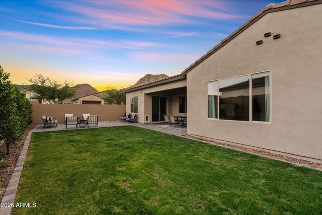 4823 W FLAT IRON Court, Queen Creek, AZ 85144