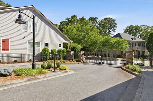 516 Manning Road SW, Marietta, GA 30064