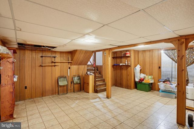 30 BERTRAND DR, Dover, DE 19904