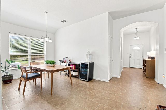 726 GRAY CLOUD DR, New Braunfels, TX 78130