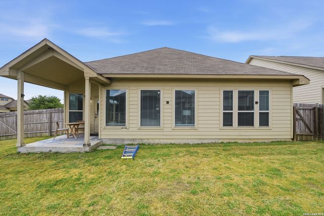 726 GRAY CLOUD DR, New Braunfels, TX 78130