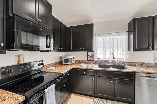 16342 VINE CLIFF AVENUE, Hudson, FL 34667