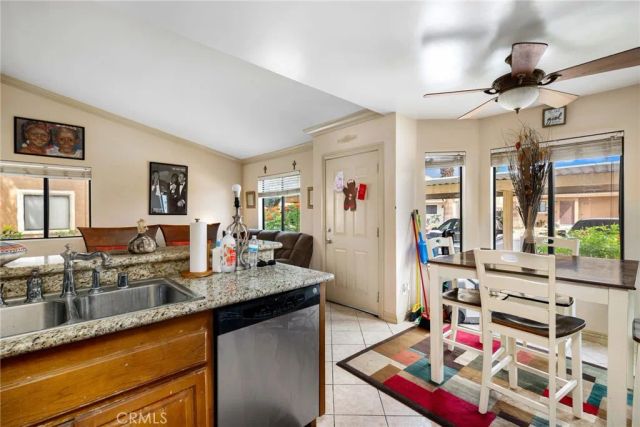 40900 Breezy Pass D, Palm Desert, CA 92211