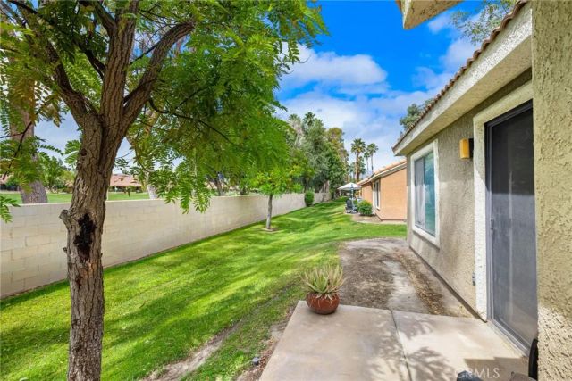 40900 Breezy Pass D, Palm Desert, CA 92211