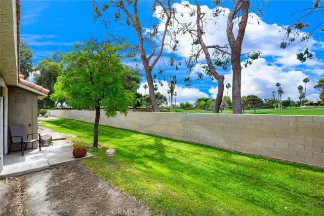 40900 Breezy Pass D, Palm Desert, CA 92211