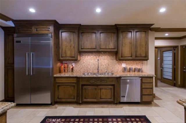 40900 Breezy Pass D, Palm Desert, CA 92211
