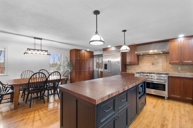 57 Gray Rock Road, Trumbull, CT 06611