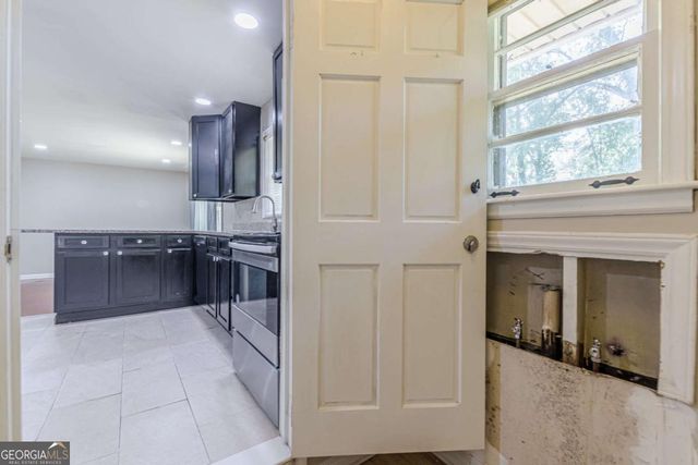 1157 Helen Street, Morrow, GA 30260