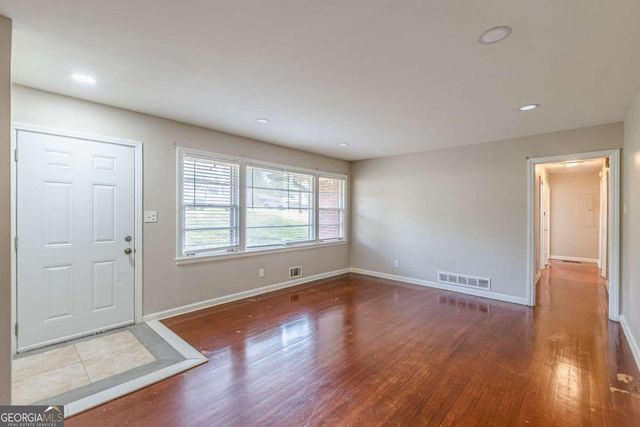 1157 Helen Street, Morrow, GA 30260