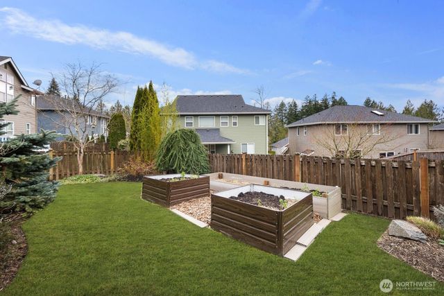 15223 273rd Drive NE, Duvall, WA 98019