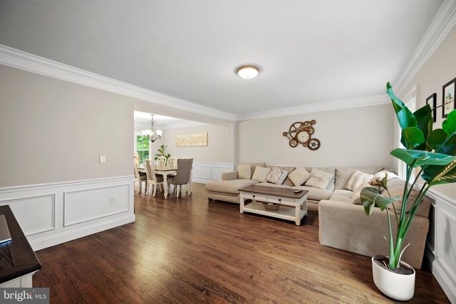 13112 LAUREL GLEN RD, Clifton, VA 20124