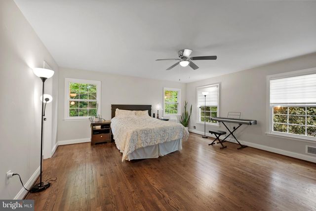 13112 LAUREL GLEN RD, Clifton, VA 20124