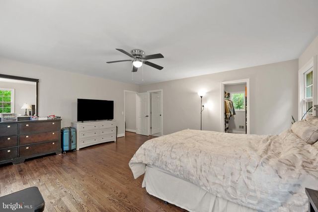 13112 LAUREL GLEN RD, Clifton, VA 20124