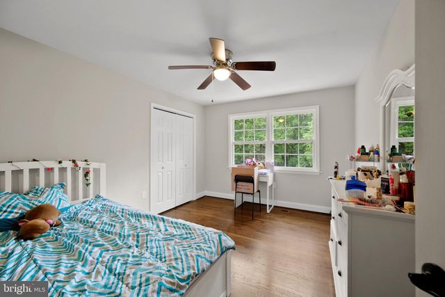 13112 LAUREL GLEN RD, Clifton, VA 20124