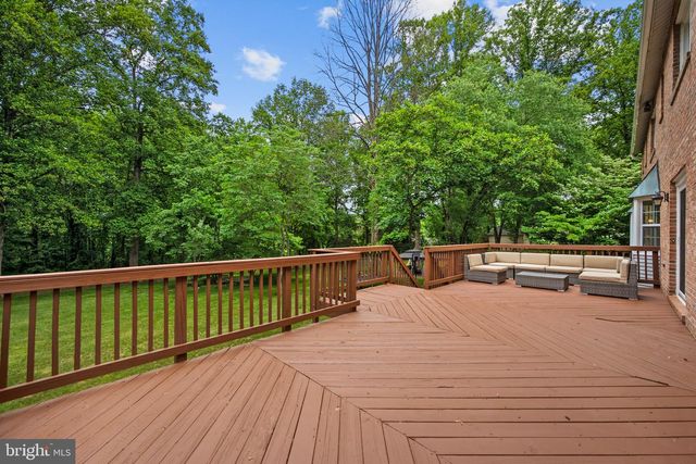 13112 LAUREL GLEN RD, Clifton, VA 20124