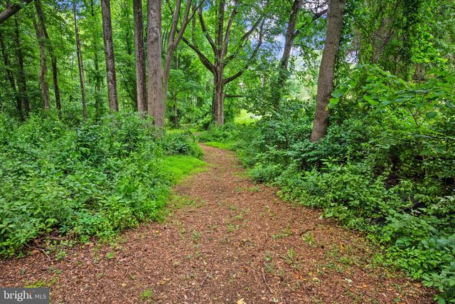 13112 LAUREL GLEN RD, Clifton, VA 20124