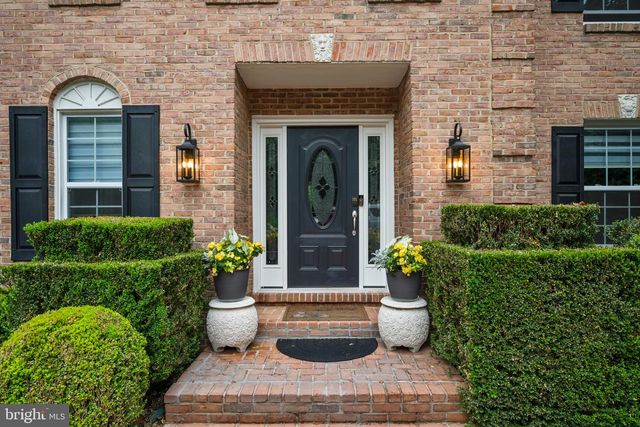 13112 LAUREL GLEN RD, Clifton, VA 20124